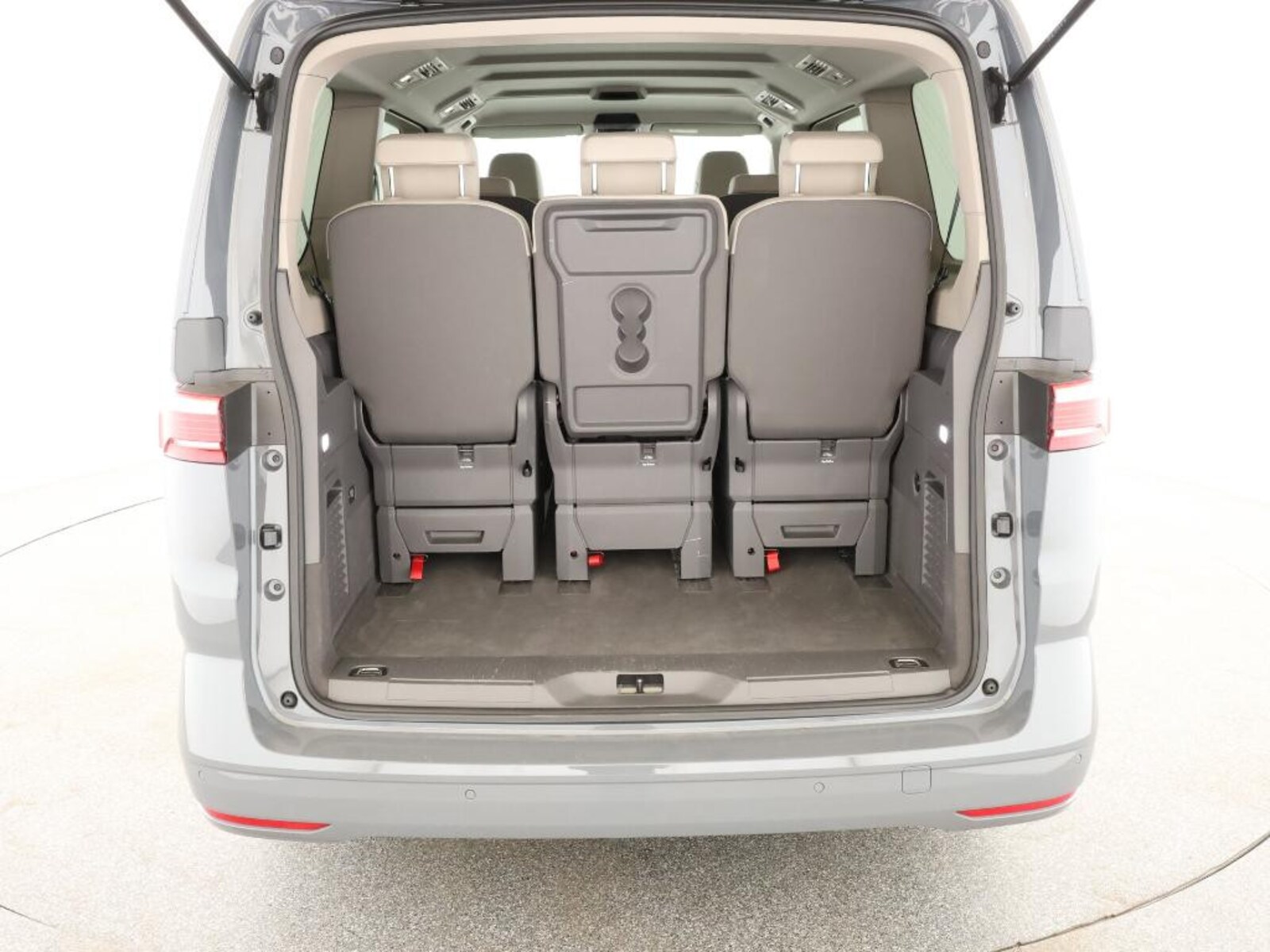 Volkswagen Multivan Langversion – Bild 11