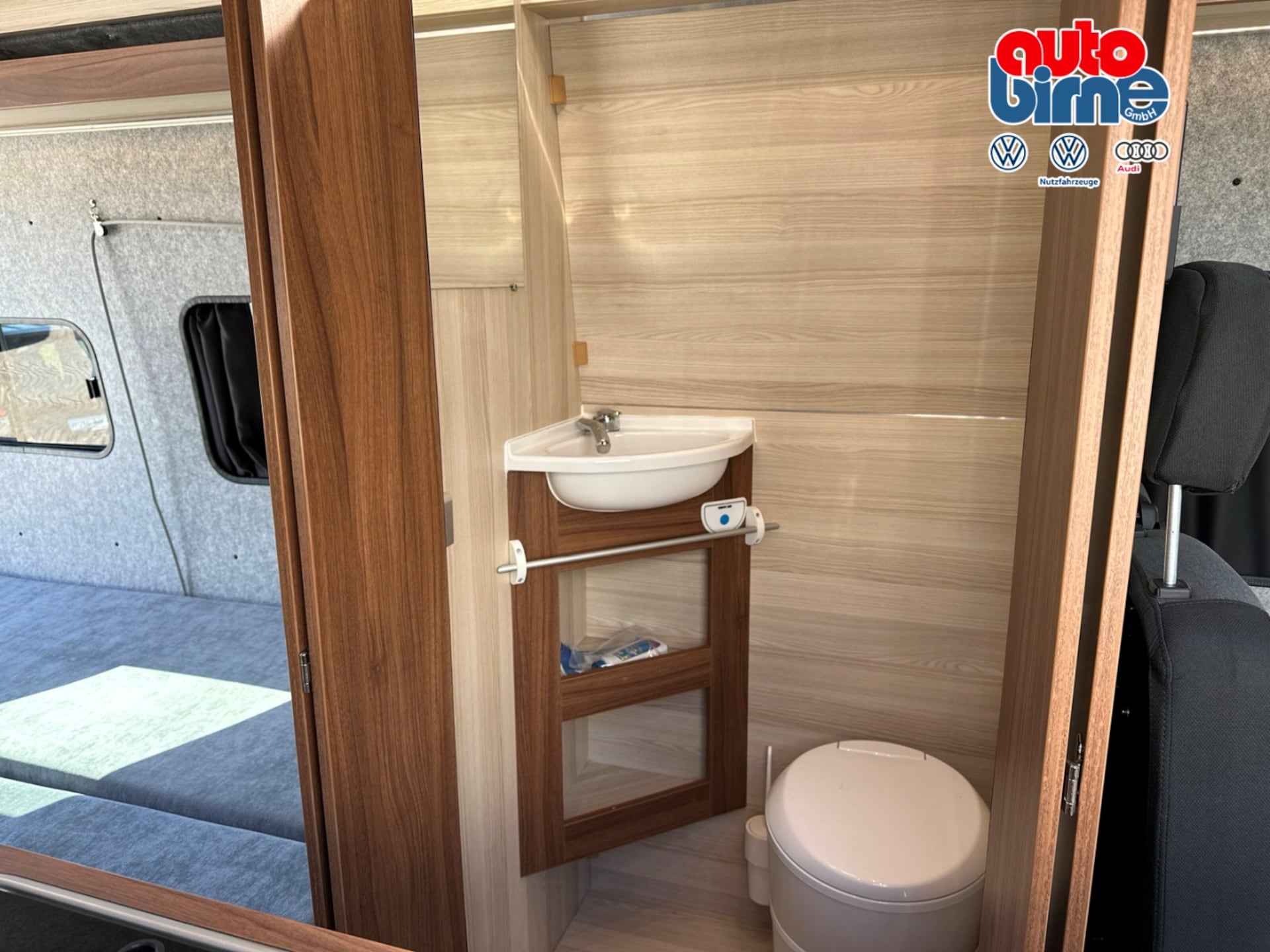 Volkswagen Crafter Kasten langer Radstand