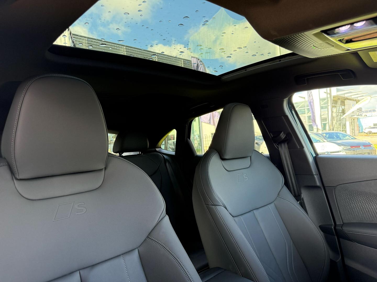 Image about Audi Q3 Sportback TFSI quattro 195 kW