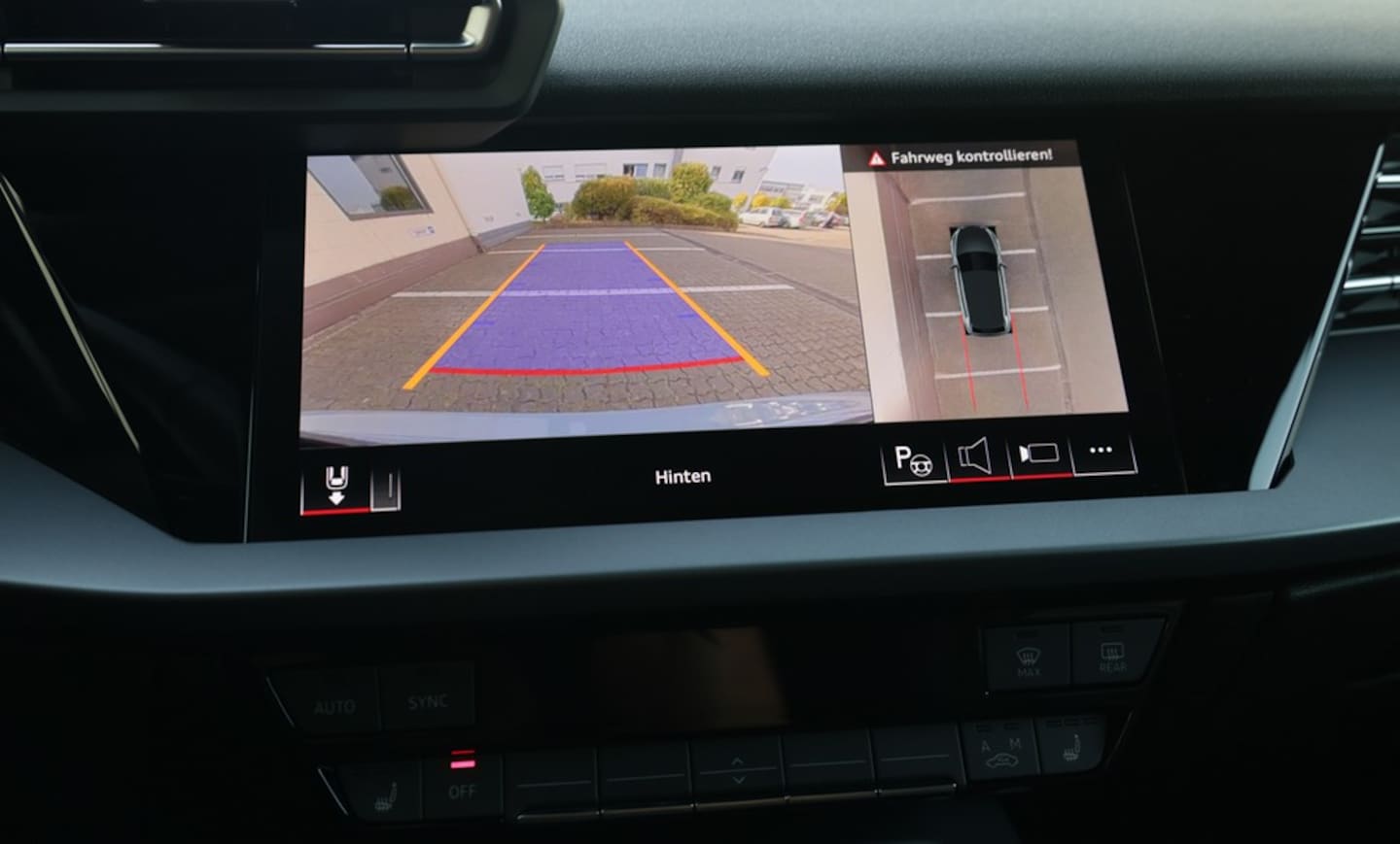 Bild über Audi A3 allstreet TDI S tronic - für weitere Informationen kontaktieren Sie den Audi Partner
