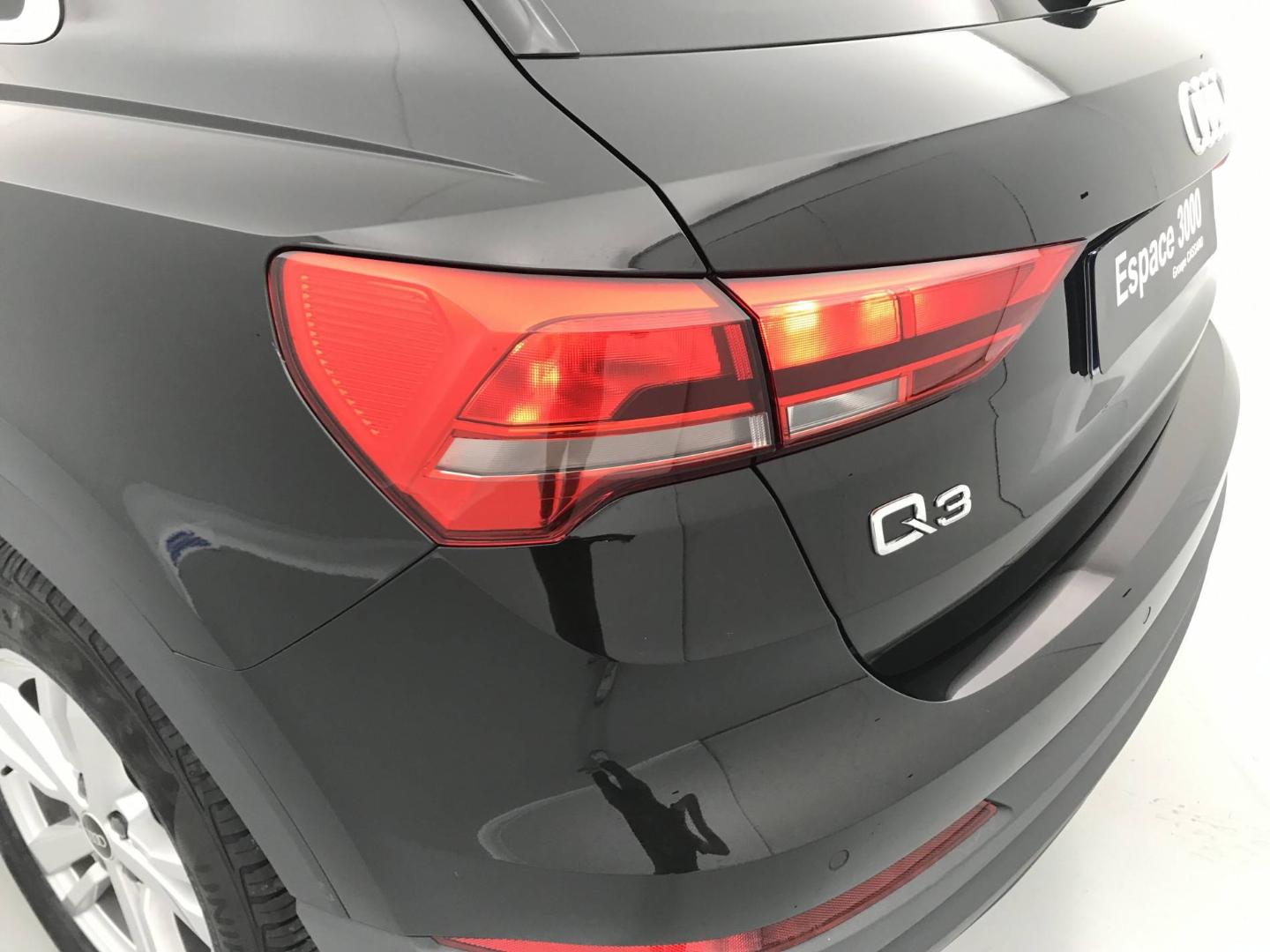 Image about Audi Q3 TFSI e Design 45 TFSI e 180 kW (245 ch) S tronic