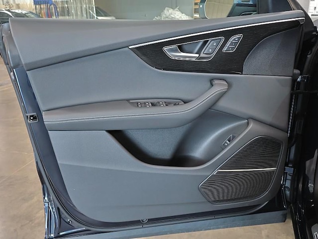 2026 Audi Q8 Prestige - Photo 8