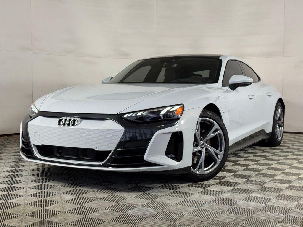 2024 Audi e-tron GT Prestige quattro's photo