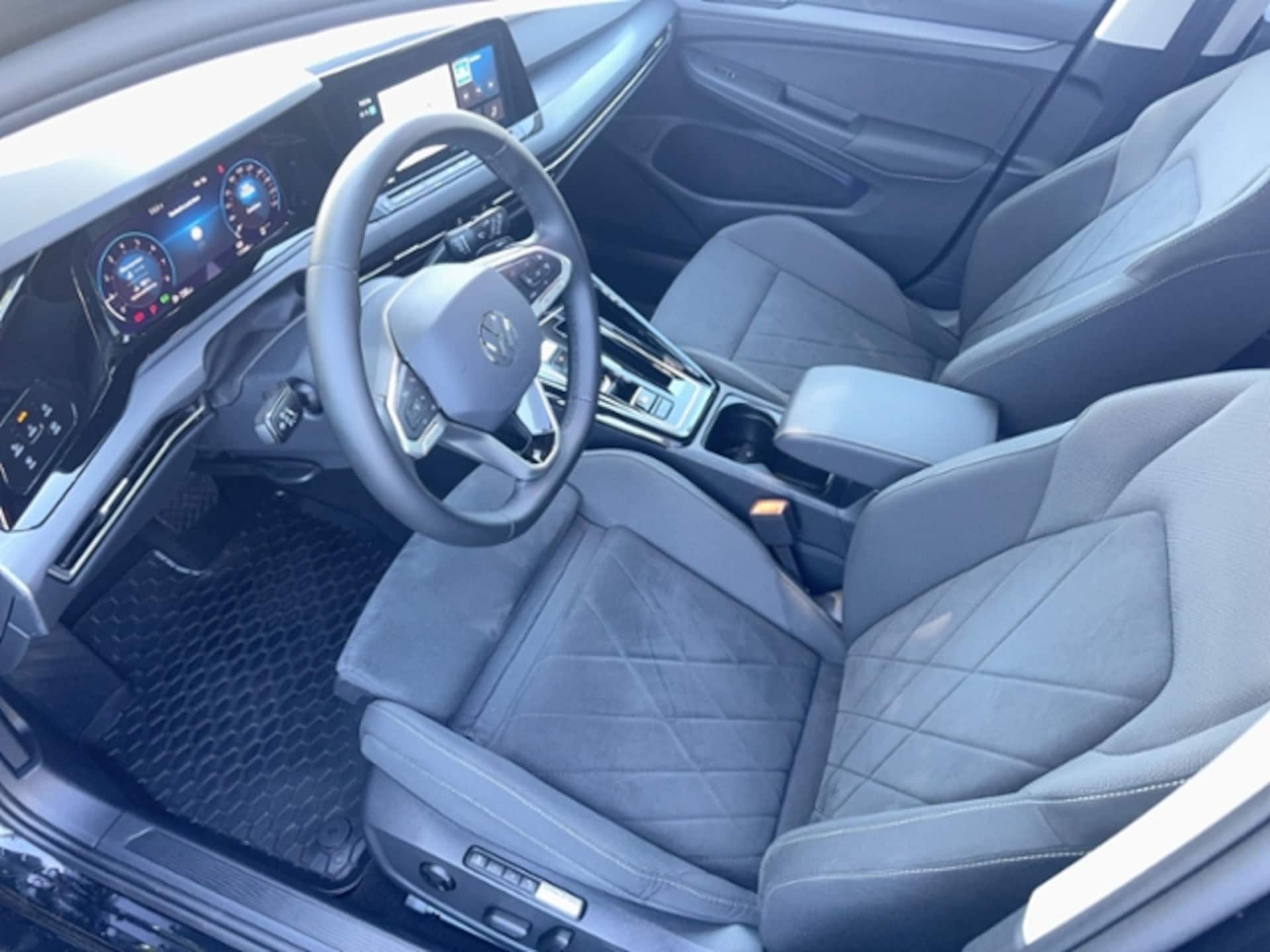 Volkswagen Golf Variant Style