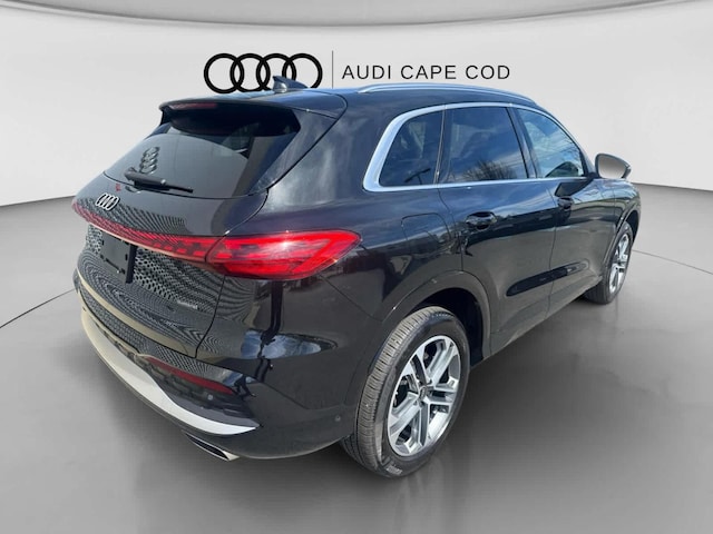 2025 Audi Q5 Premium - Photo 23