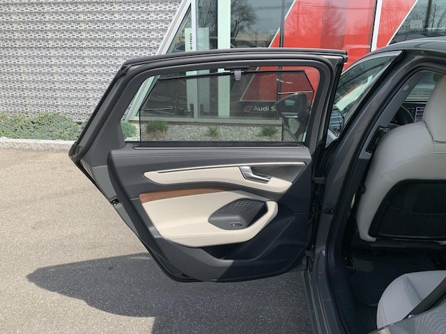 2026 Audi A6 Premium Plus - Photo 16