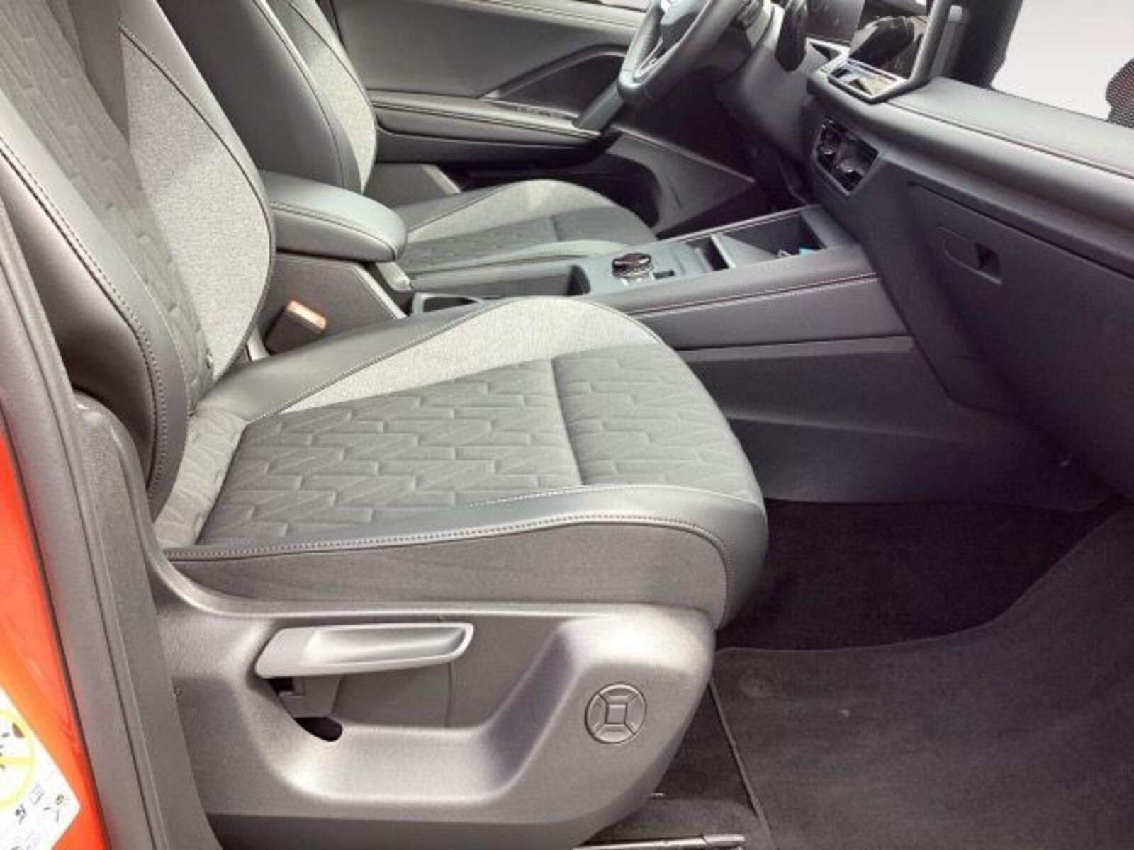 Volkswagen Tiguan – Bild 15