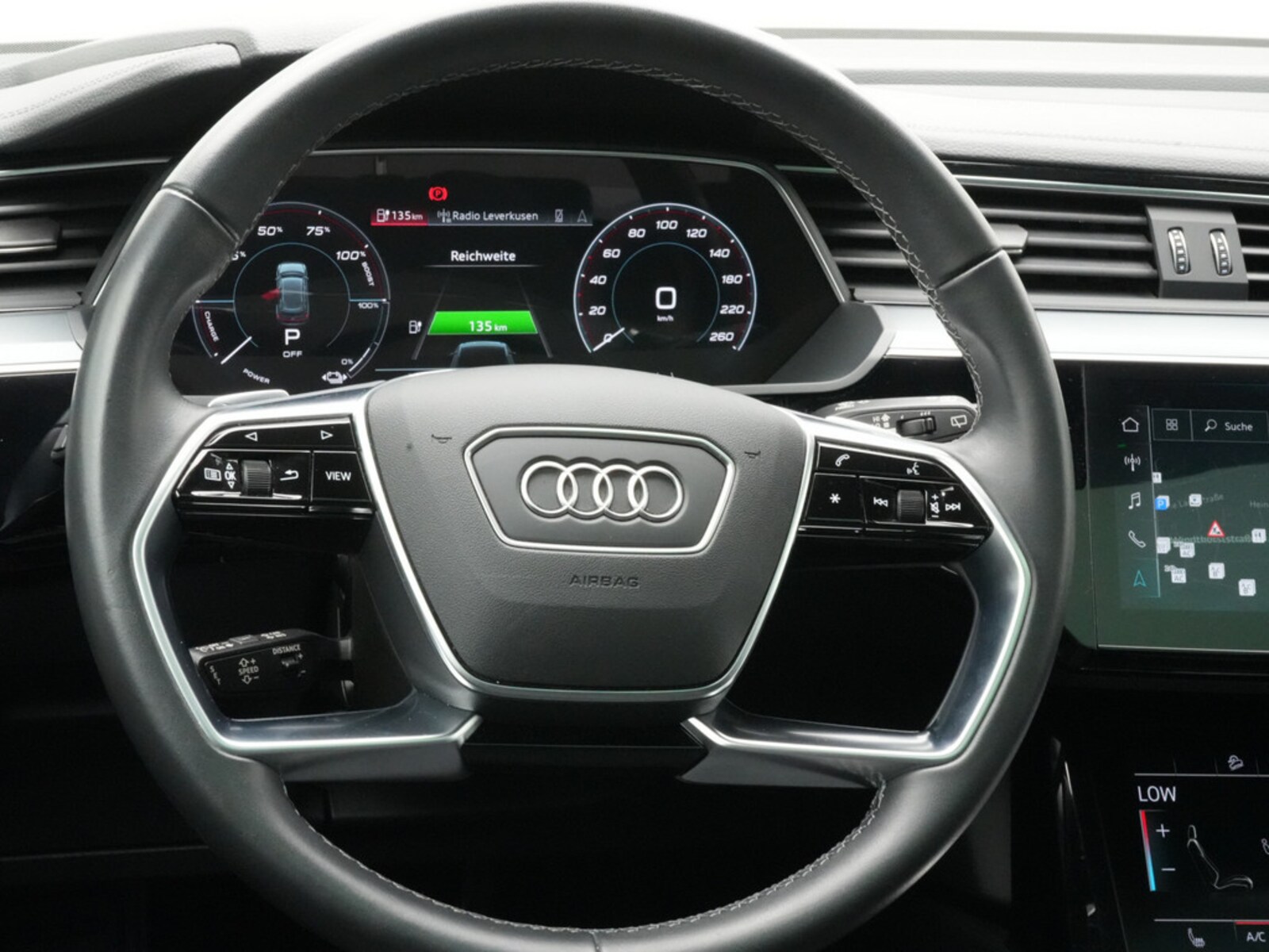 Audi Q8 e-tron – Bild 13