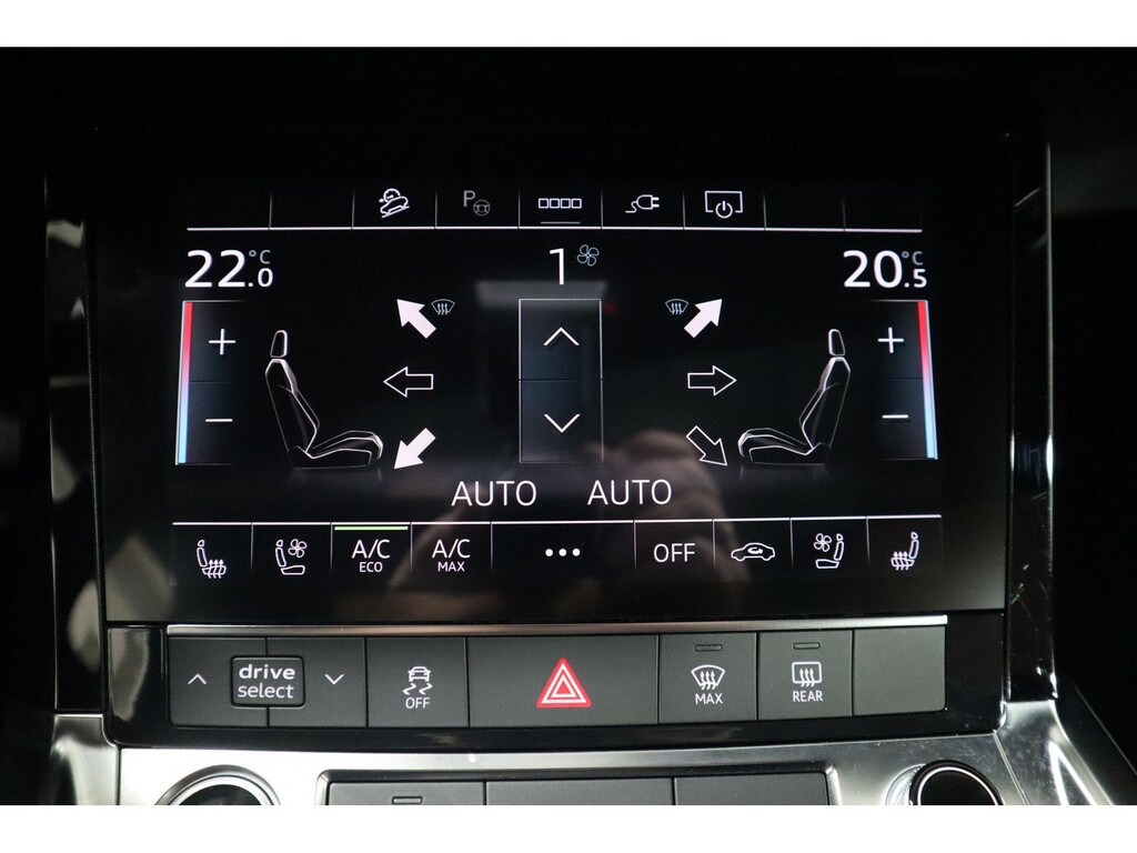 Image about Audi Q8 Sportback e-tron S line 50 e-tron quattro 250 kW