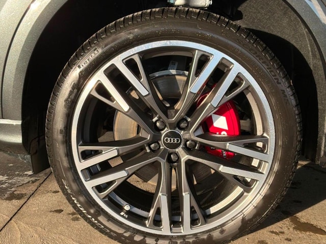 2025 Audi SQ5