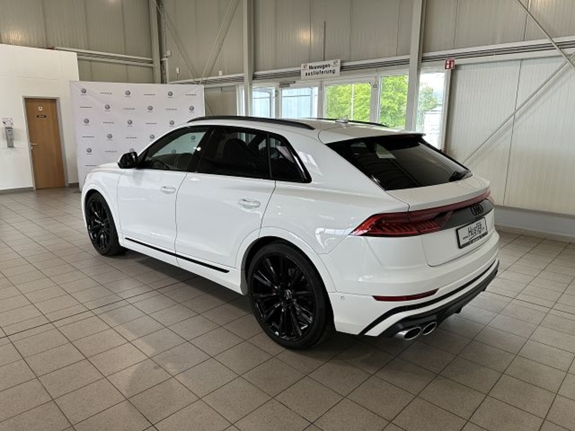 Audi SQ8 SUV