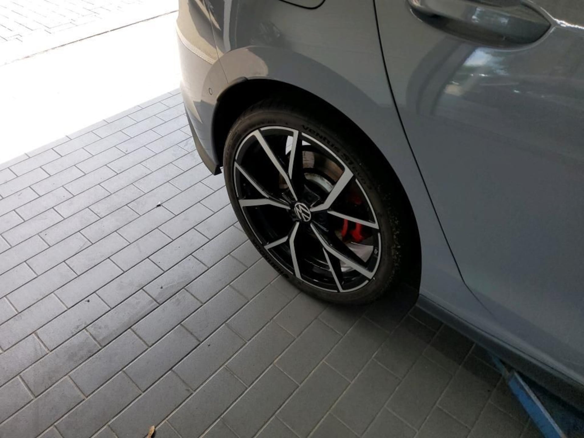 Volkswagen Golf GTI