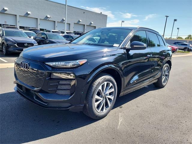 2025 Audi Q6 e-tron Premium Plus's photo