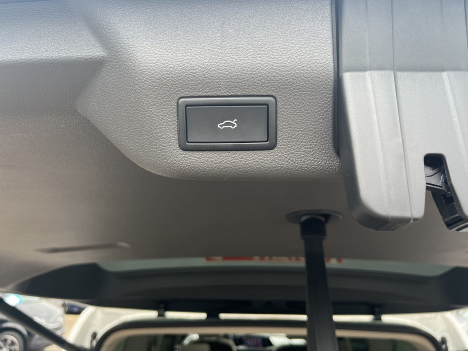 Volkswagen Multivan Langversion Basis-Modell