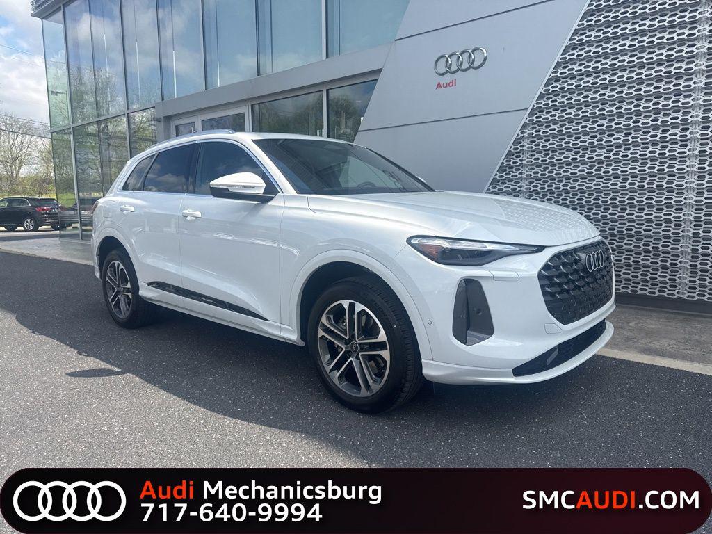 2025 Audi Q5 40 Premium Plus's photo