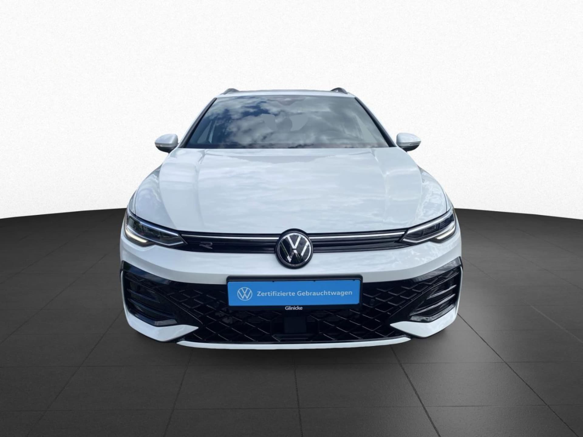 Volkswagen Golf Variant R-Line