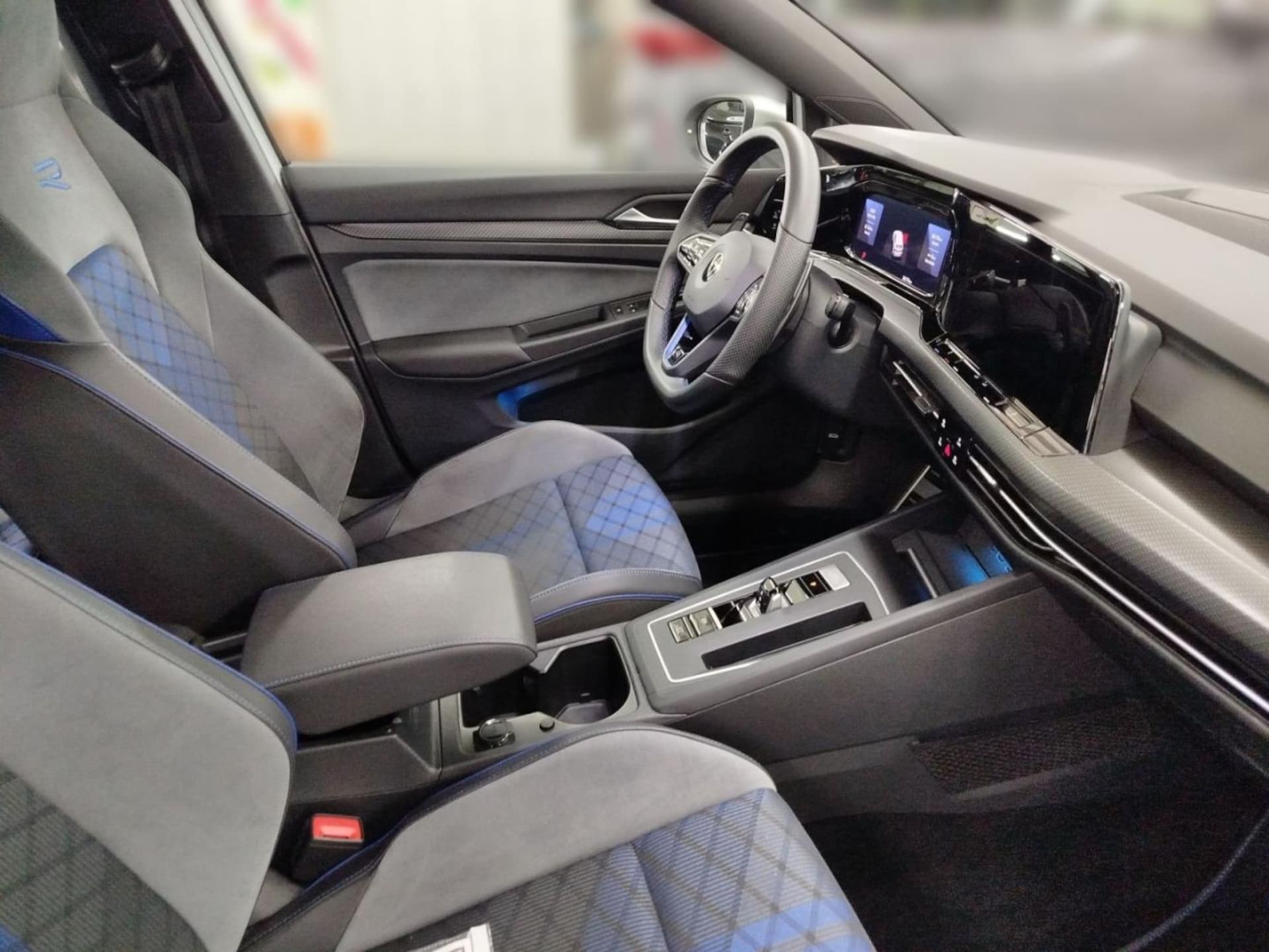 Volkswagen Golf R