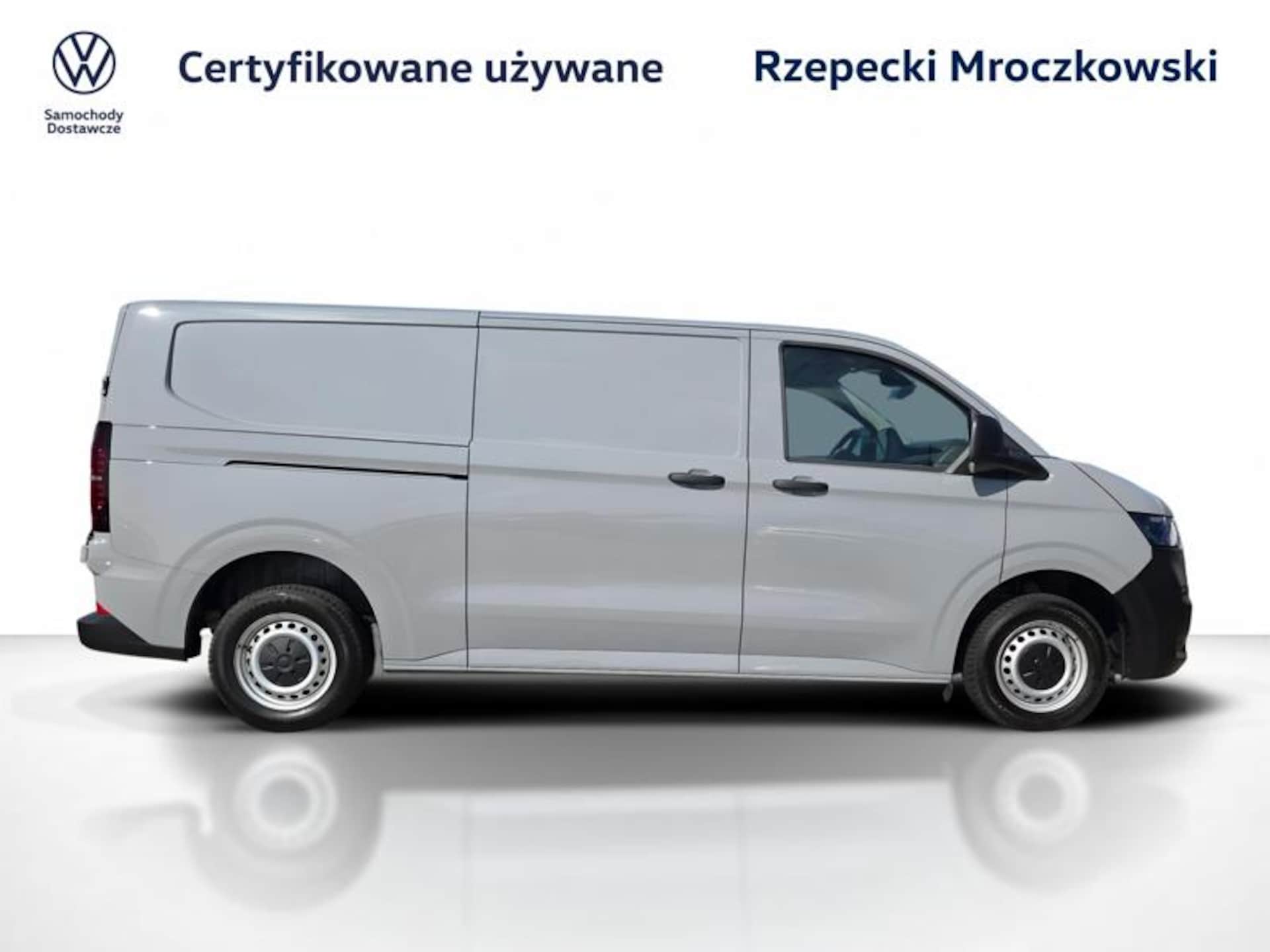 Volkswagen Transporter Furgon długi rozstaw osi