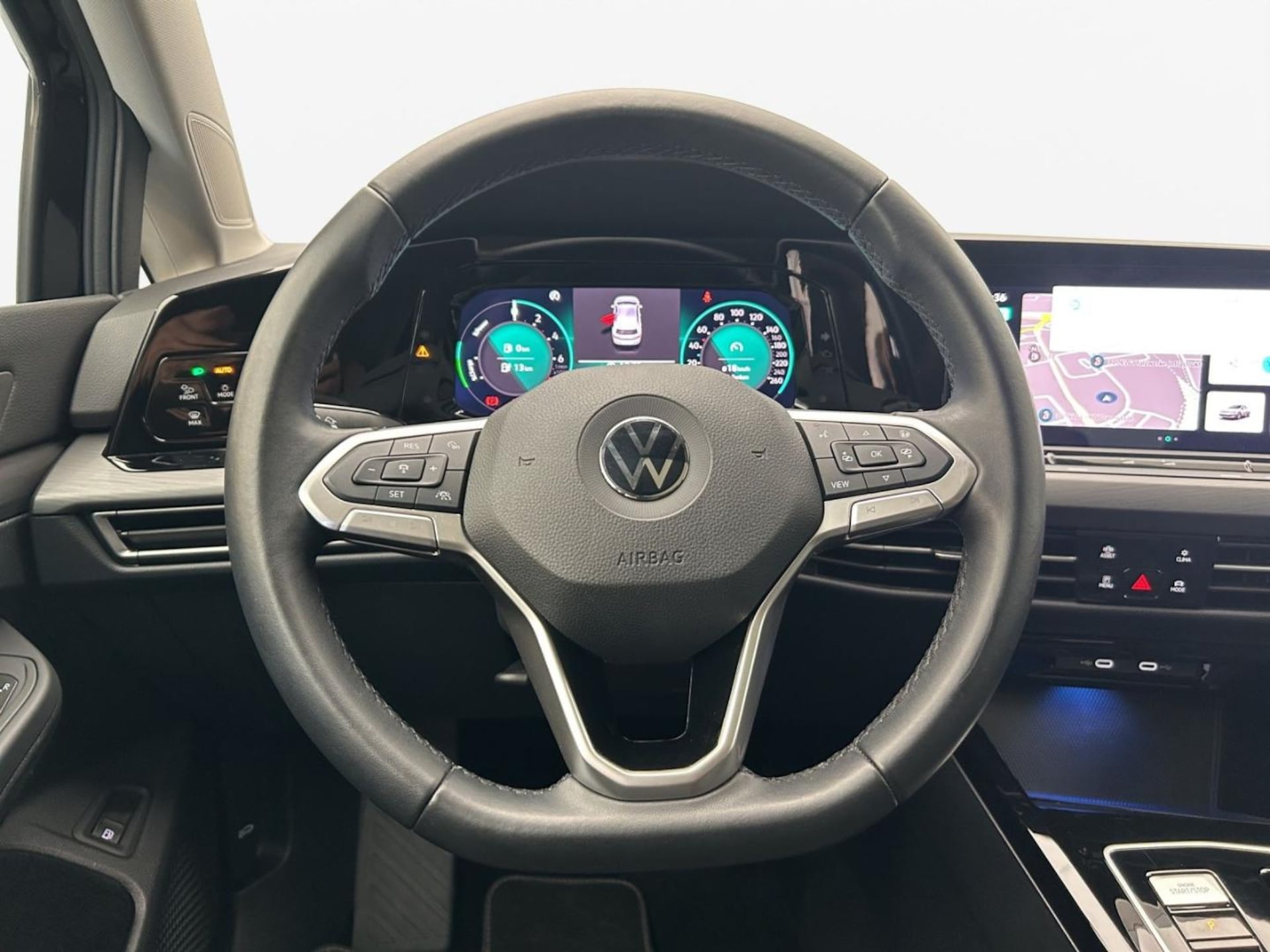 Volkswagen Golf Style