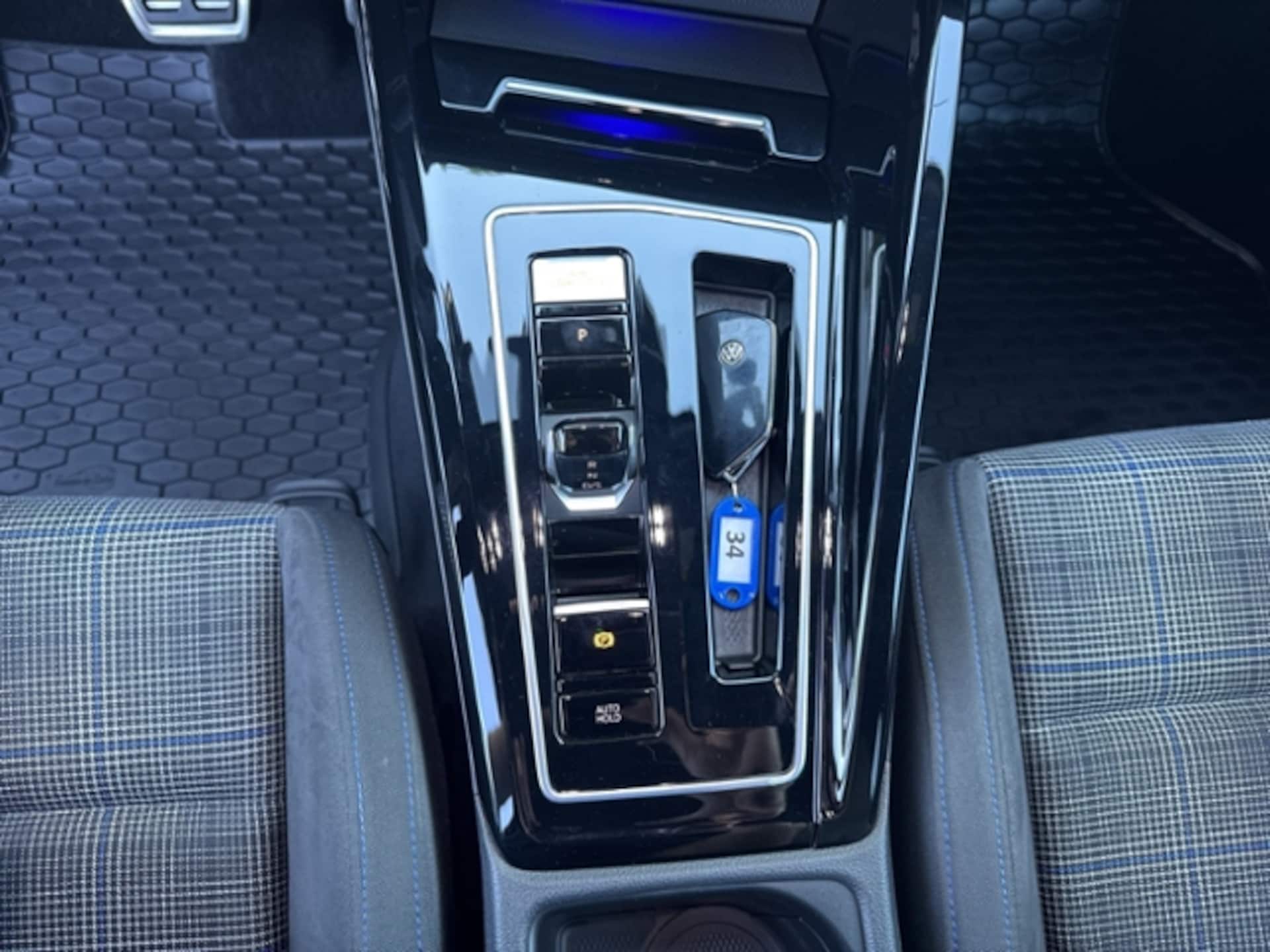 Volkswagen Golf GTE