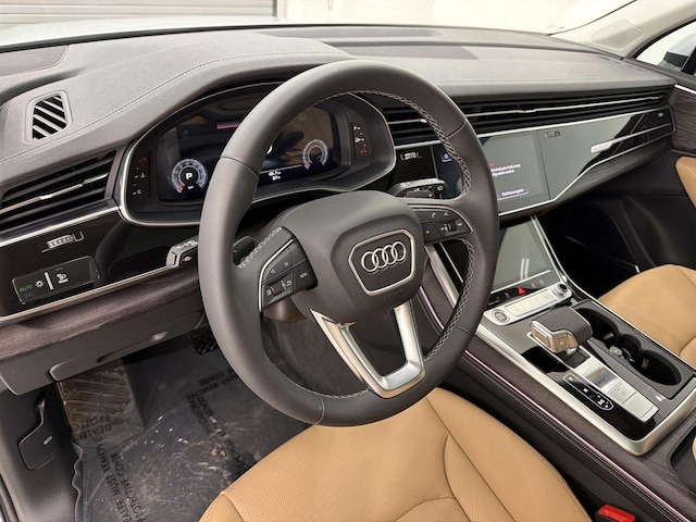 2026 Audi Q7 Premium Plus - Photo 4