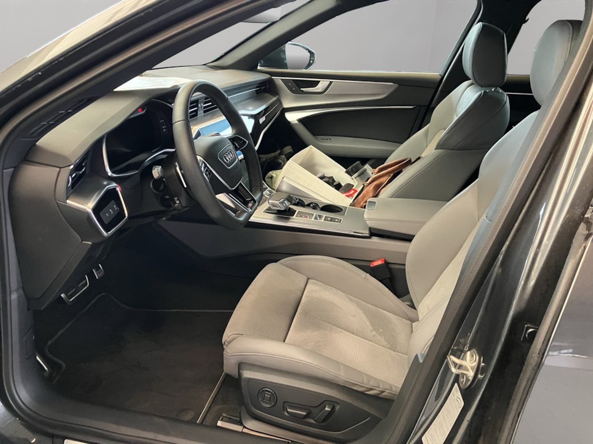 Audi S6 Avant