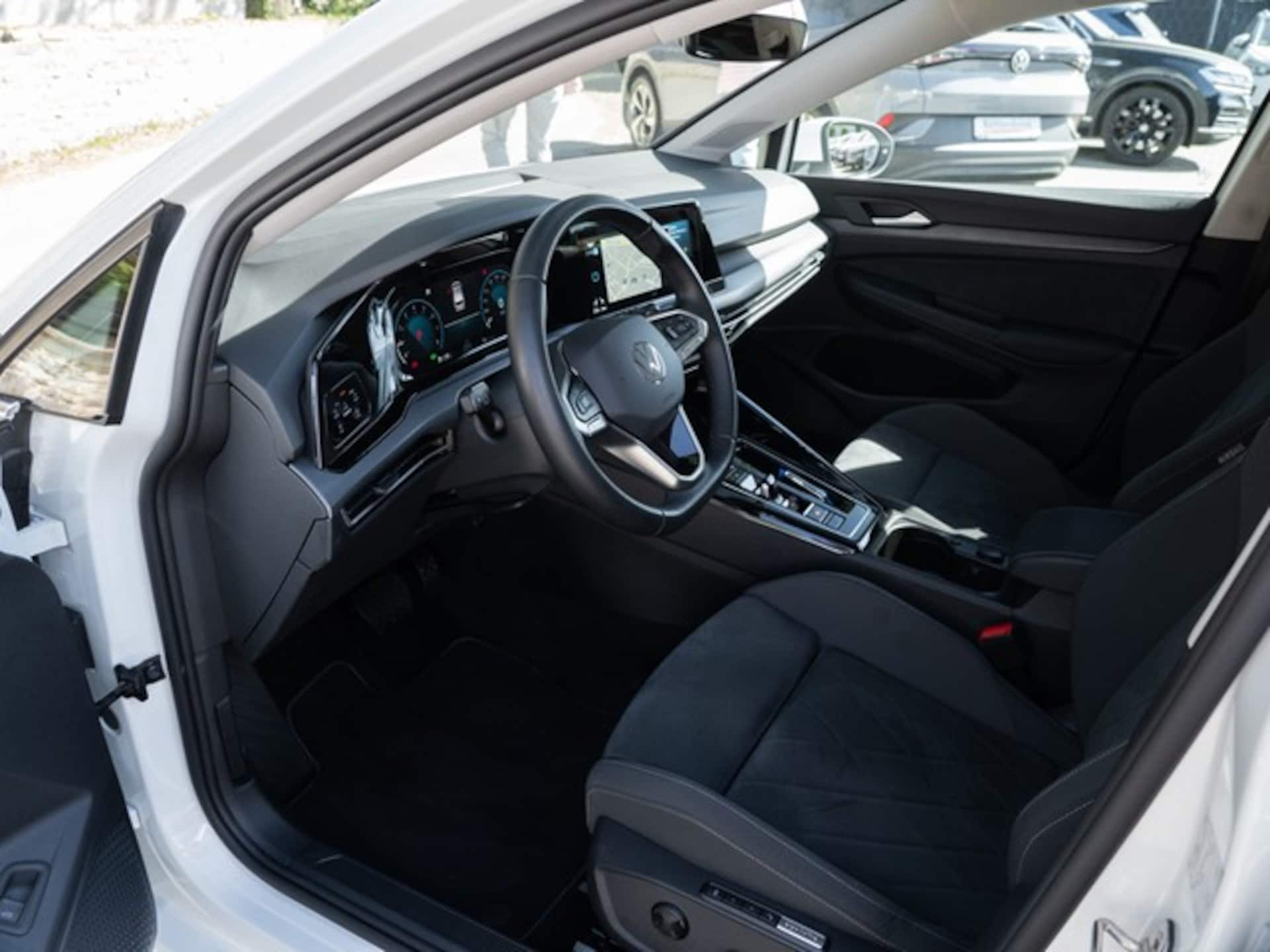 Volkswagen Golf Variant Style
