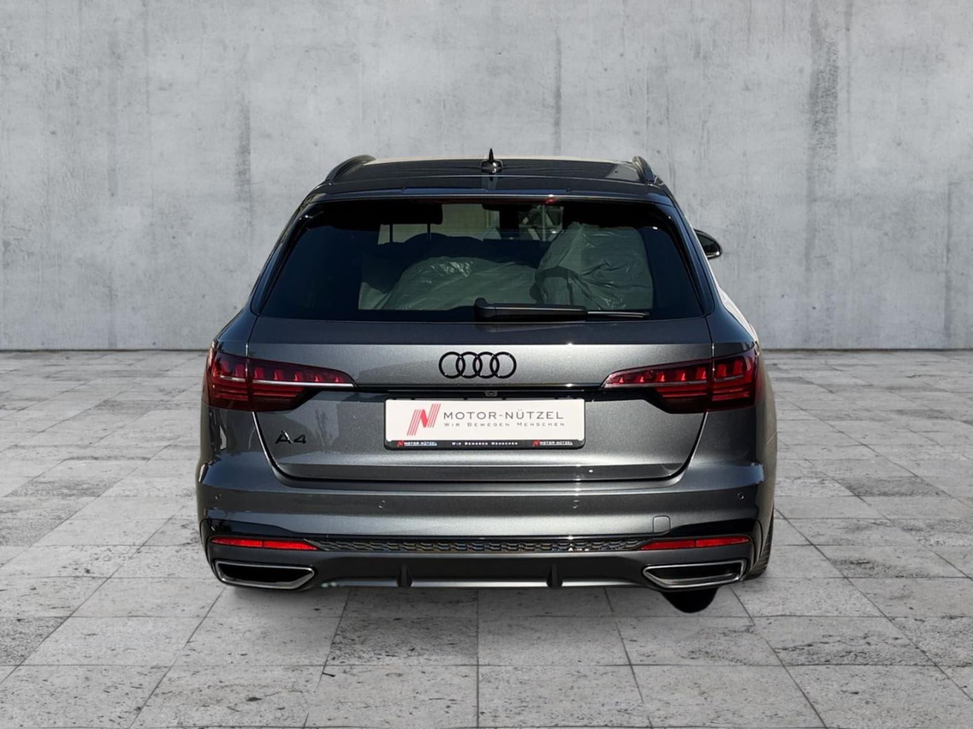 Audi A4 Avant S line