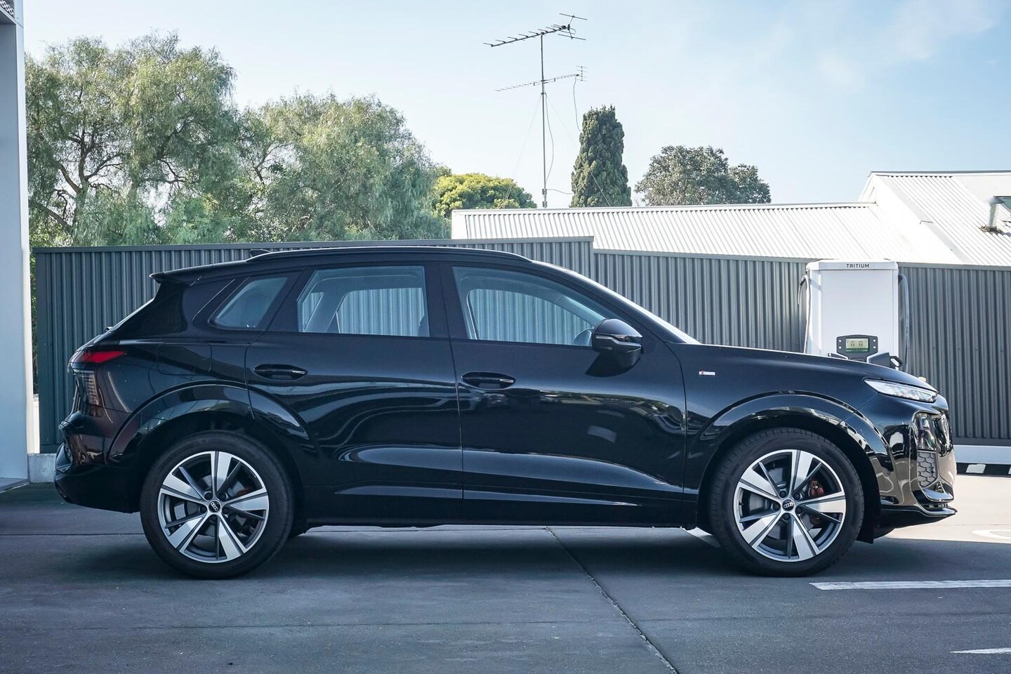 Image about Audi Q3 SUV TFSI quattro 150 kW launch edition