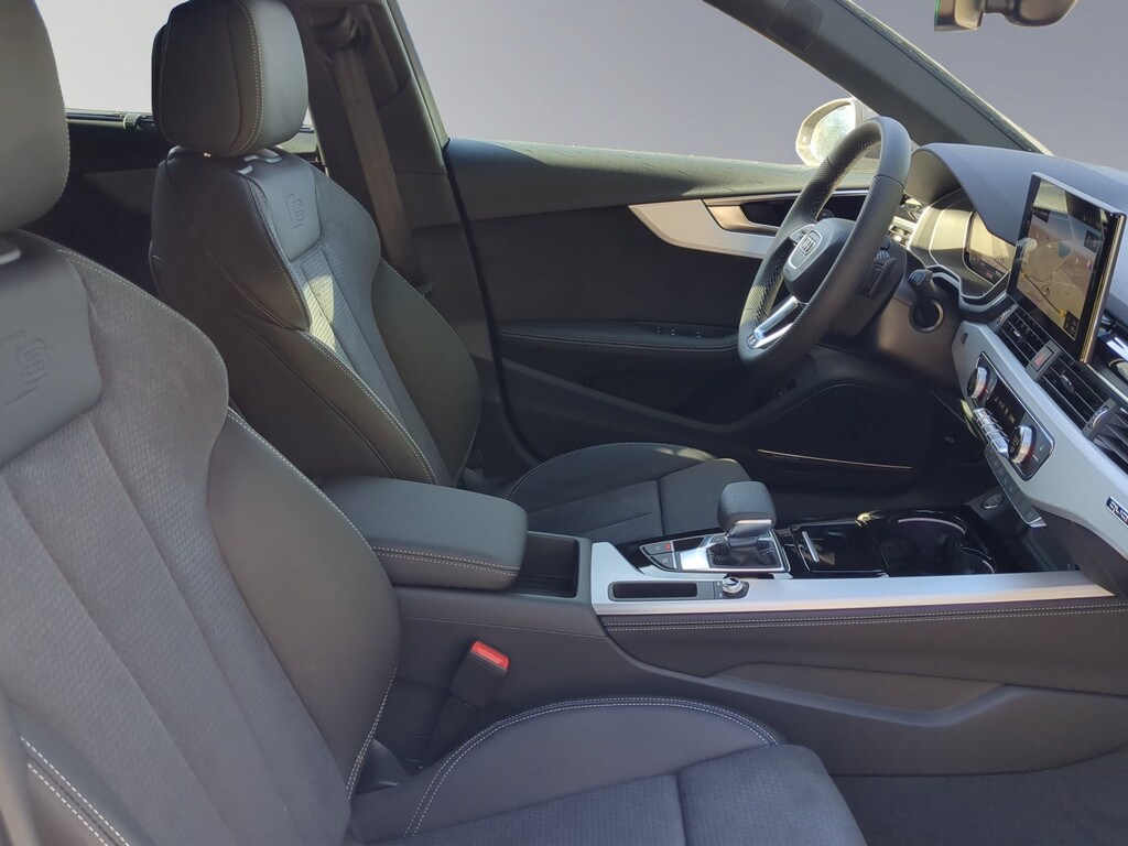 Image about Audi A4 Avant S line 40 TFSI quattro S tronic
