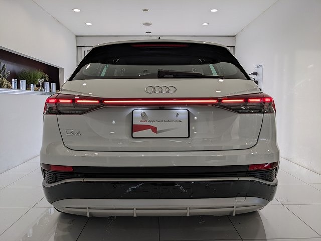 Audi Q4 e-tron 40 e-tron 150,00 kW for more details contact your dealer