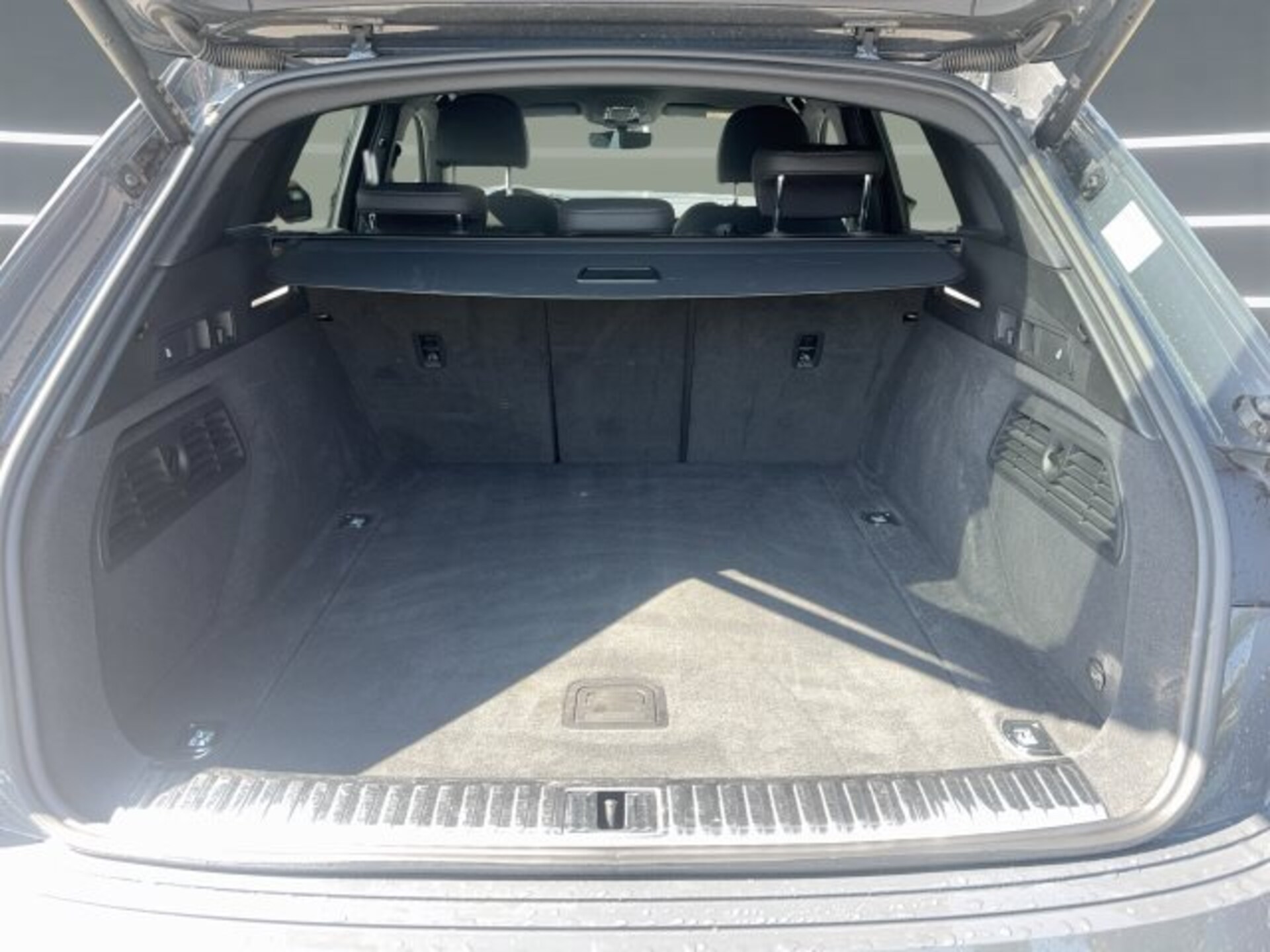 Audi Q8 e-tron Advanced