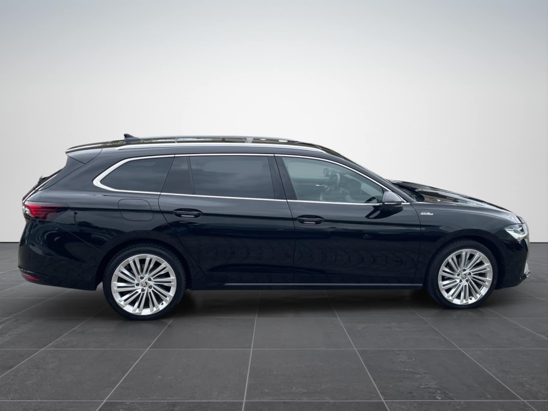 Skoda Superb Combi Laurin & Klement