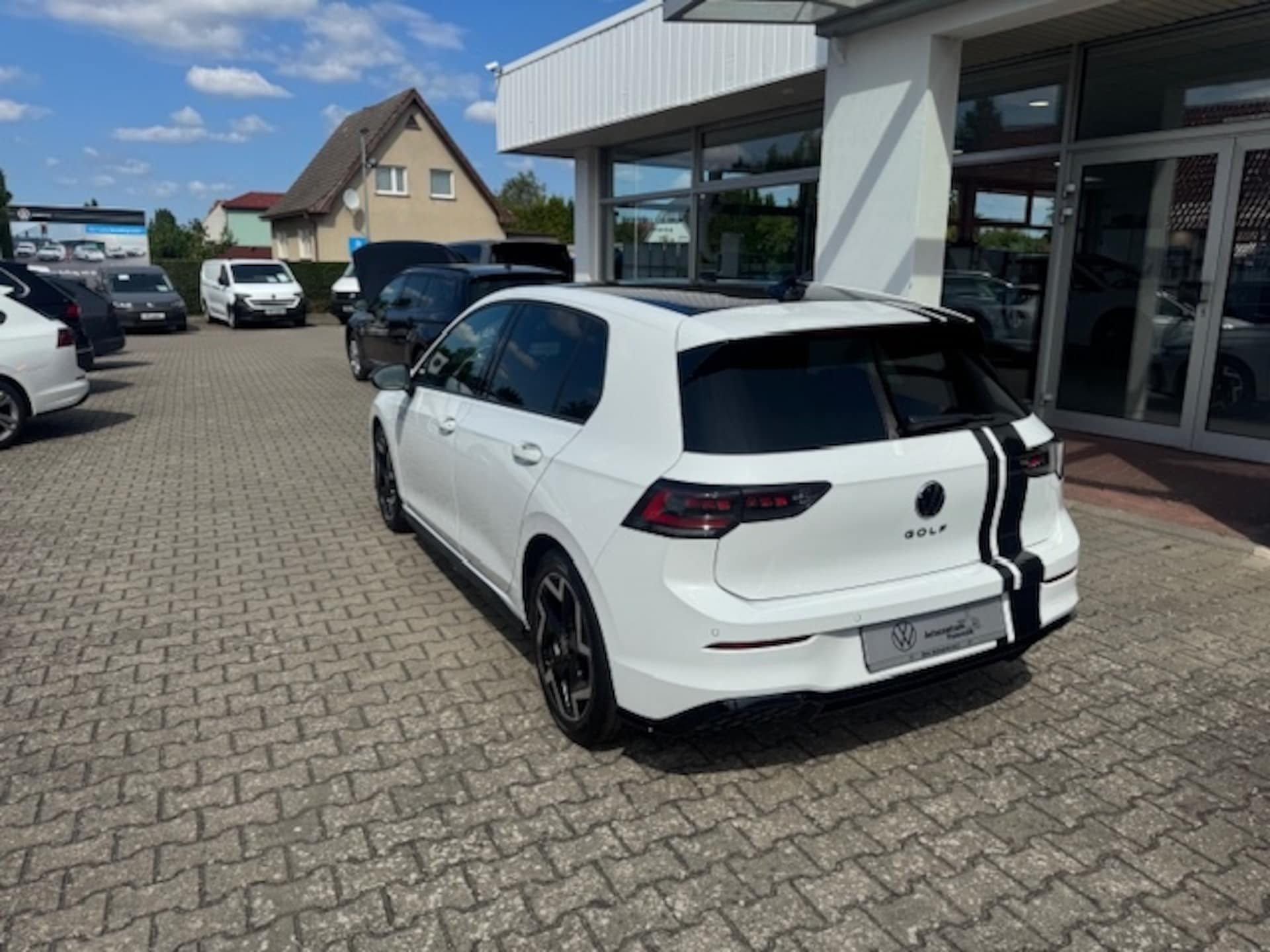 Volkswagen Golf R-Line