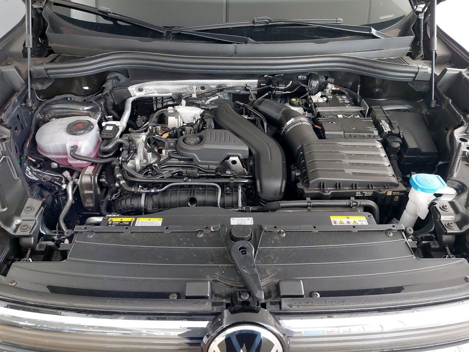 Volkswagen Tiguan – Bild 11
