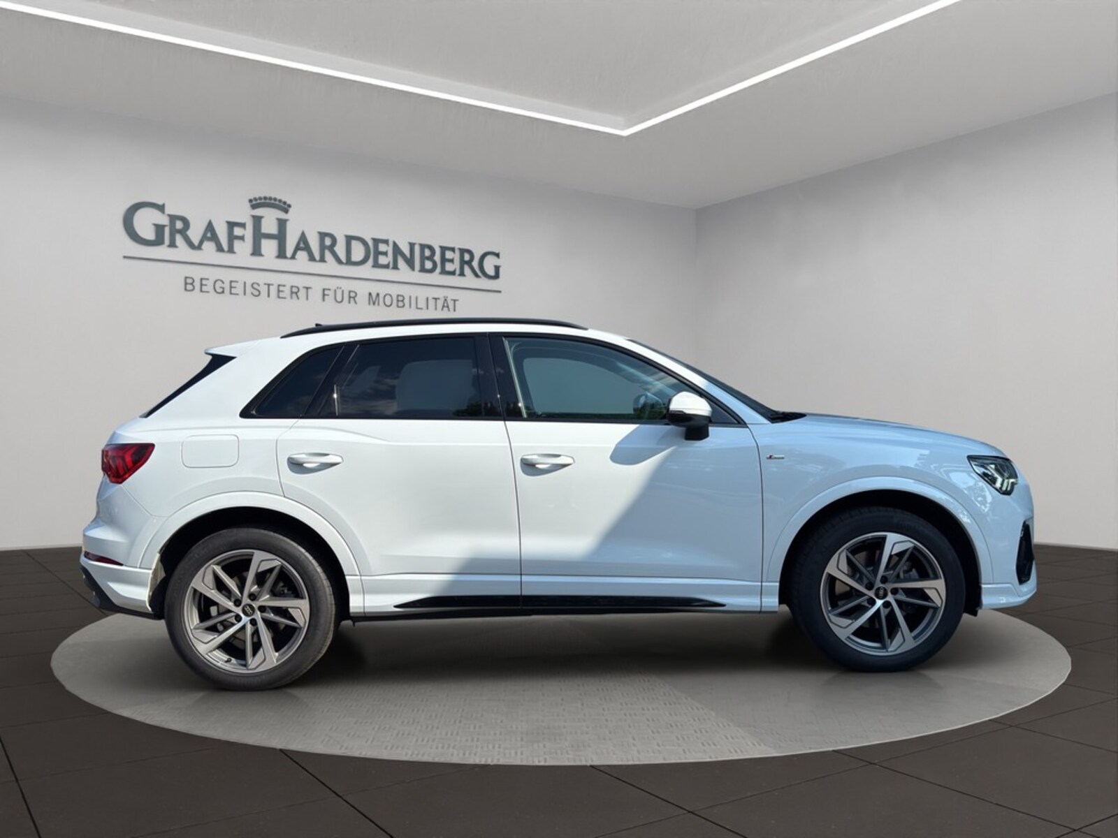 Audi Q3 – Bild 8