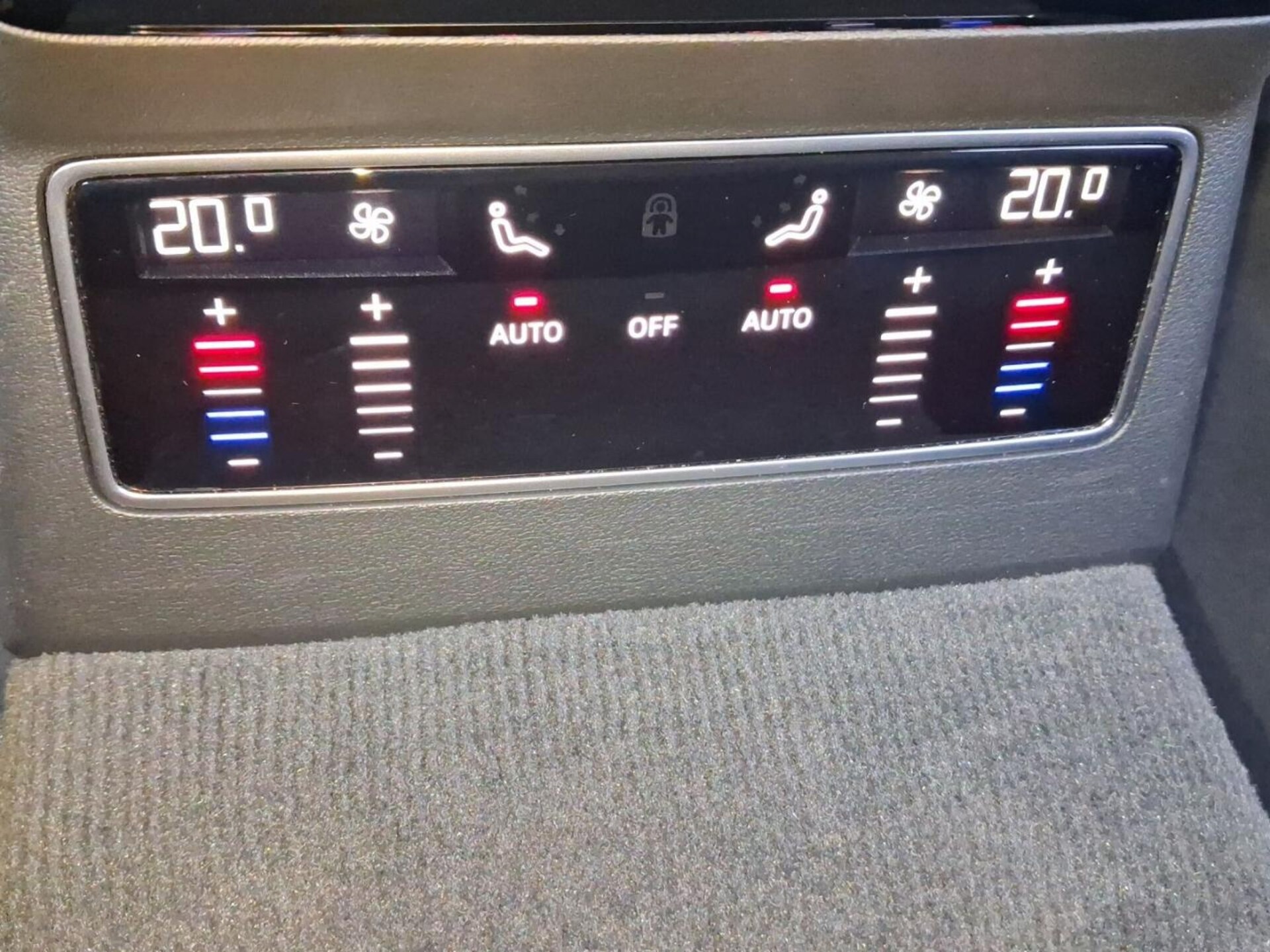 Audi A6 Avant e-hybrid