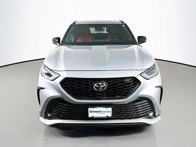 2021 Toyota Highlander 2