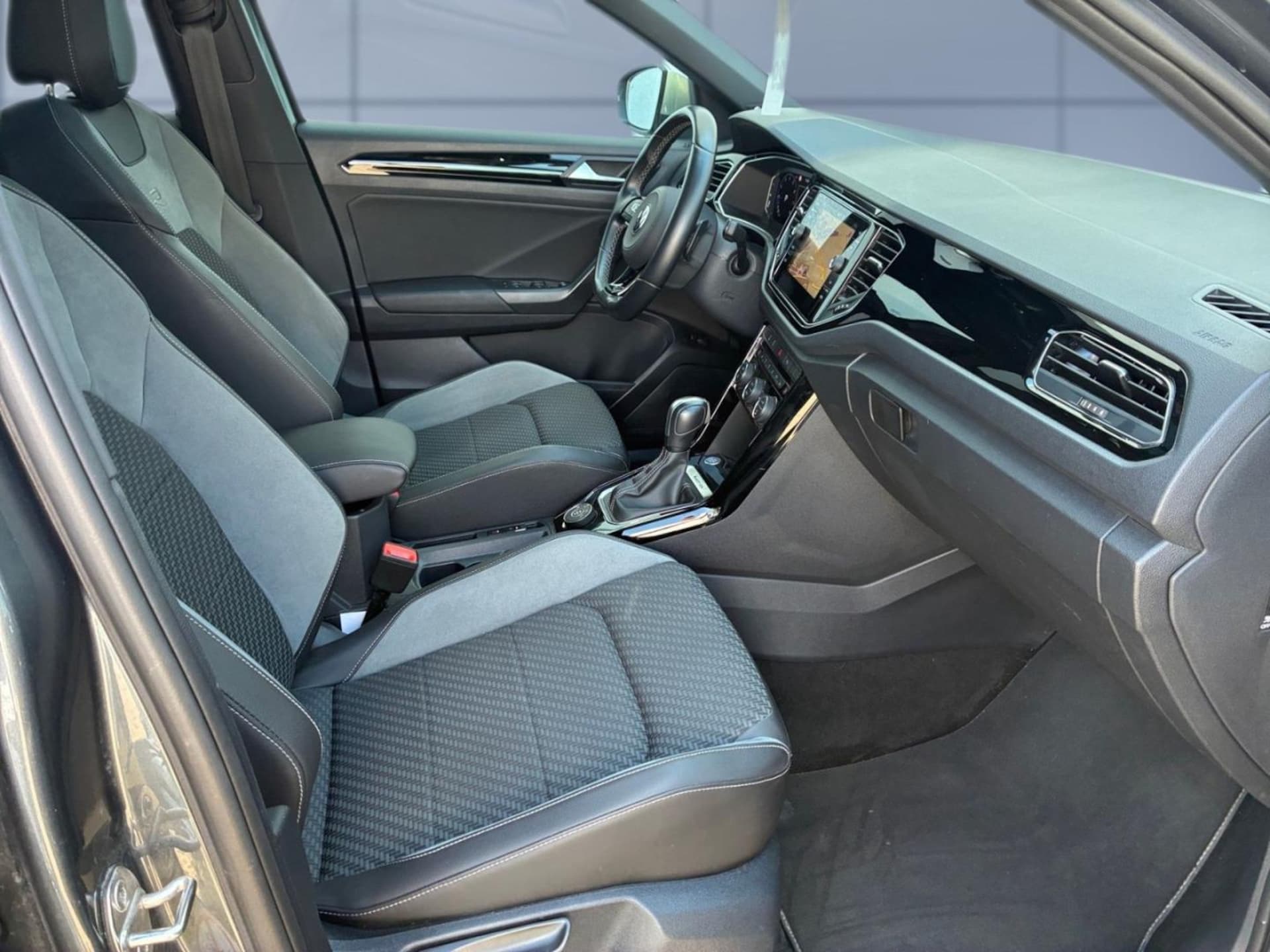 Volkswagen T-Roc R