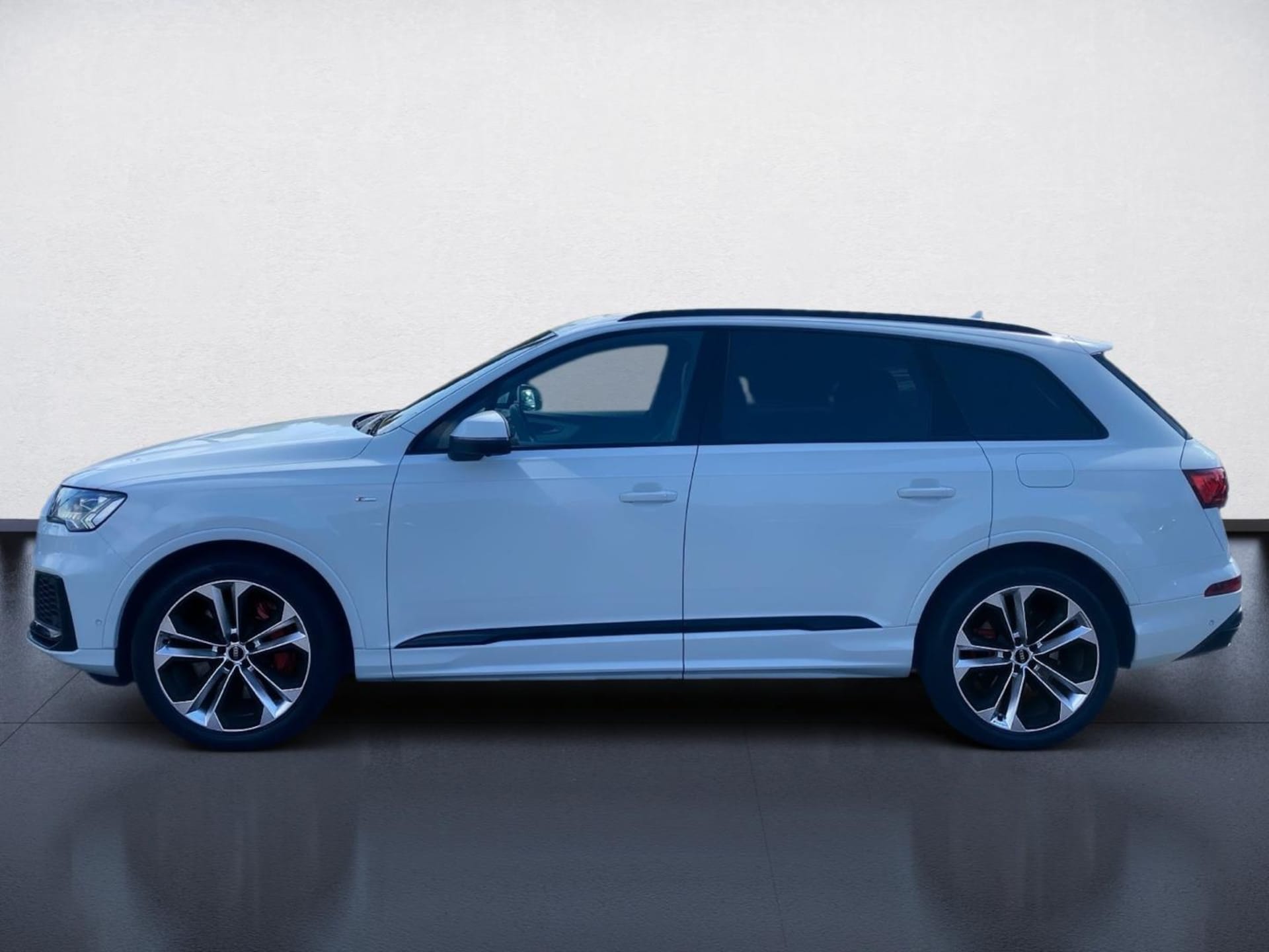 Audi Q7 SUV TFSI e S line