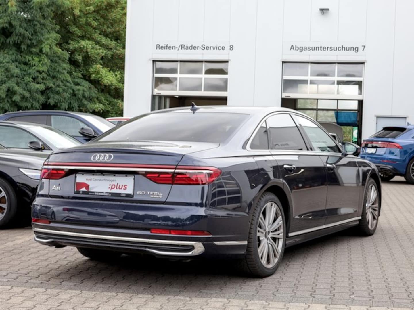 Bild über Audi A8 TFSI e 60 TFSI e quattro tiptronic - für weitere Informationen kontaktieren Sie den Audi Partner