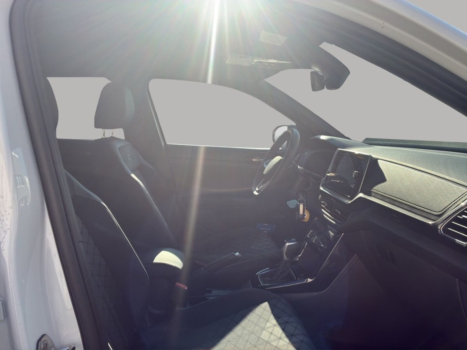 Volkswagen T-Cross – Bild 10
