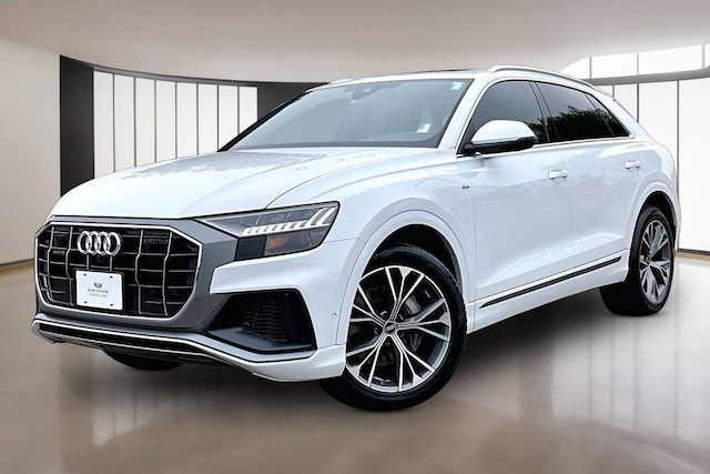2023 Audi Q8
