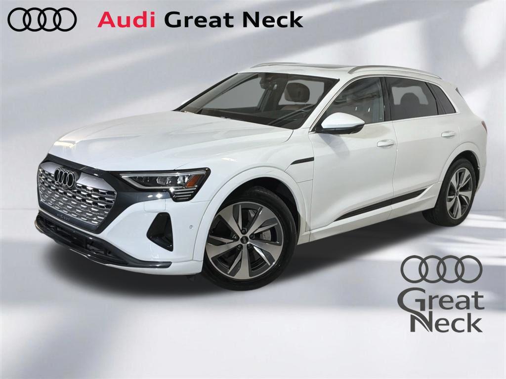 2024 Audi Q8 e-tron 55 114 kWh Premium Plus quattro's photo