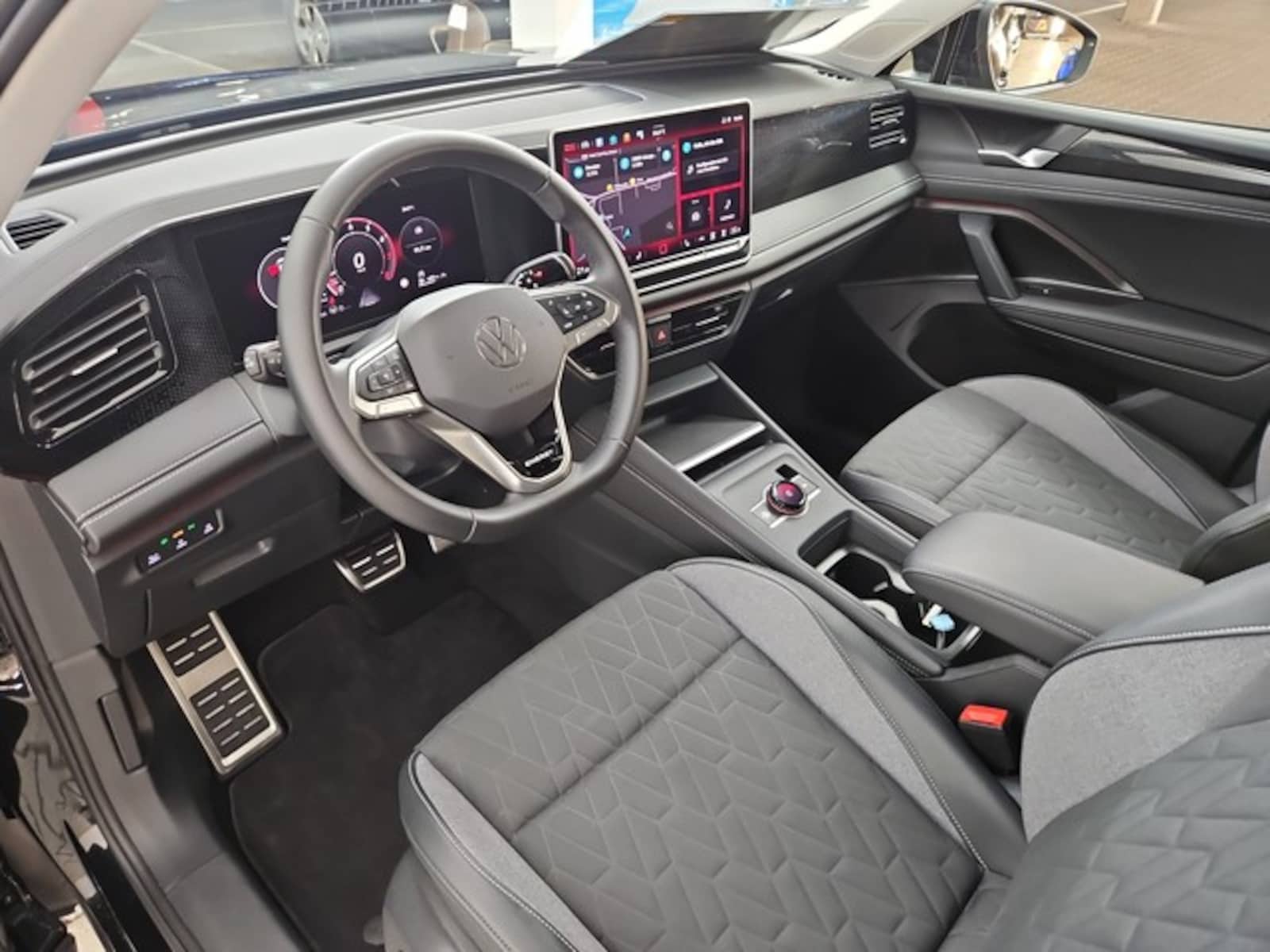 Volkswagen Tiguan – Bild 28