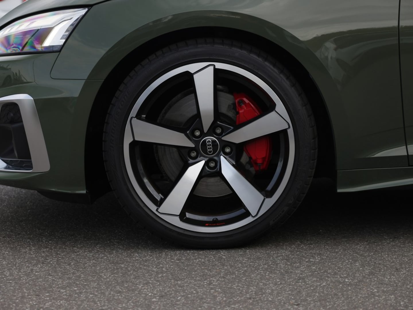 Bild über Audi A5 Cabriolet S line 45 TFSI quattro S tronic - für weitere Informationen kontaktieren Sie den Audi Partner