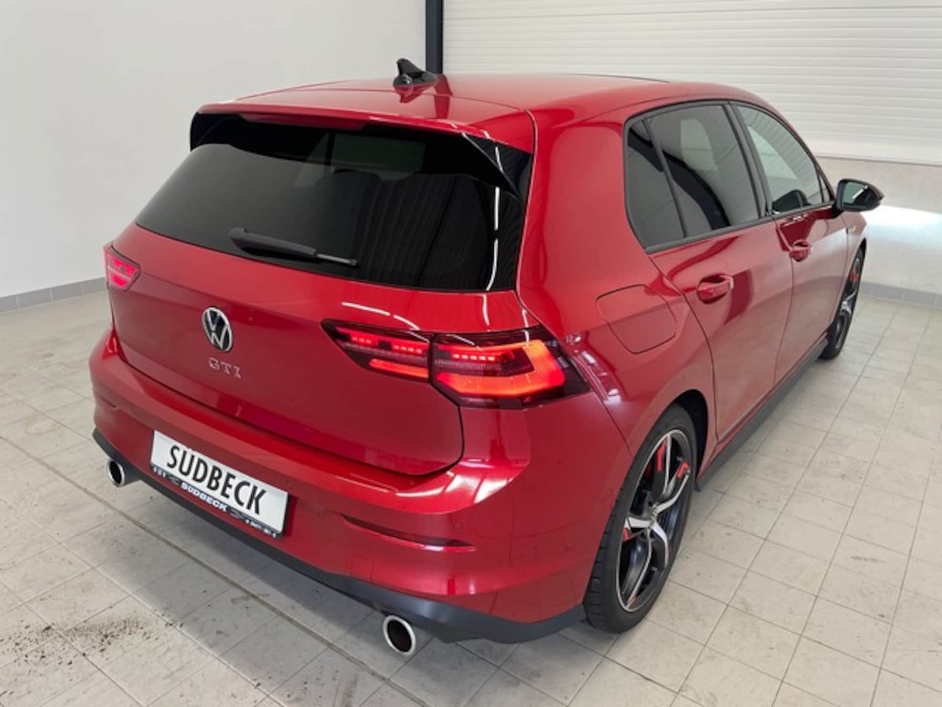 Volkswagen Golf GTI