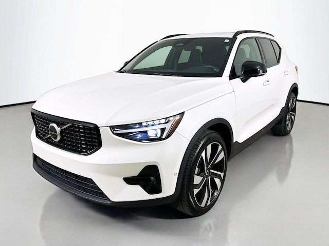 2024 Volvo XC40