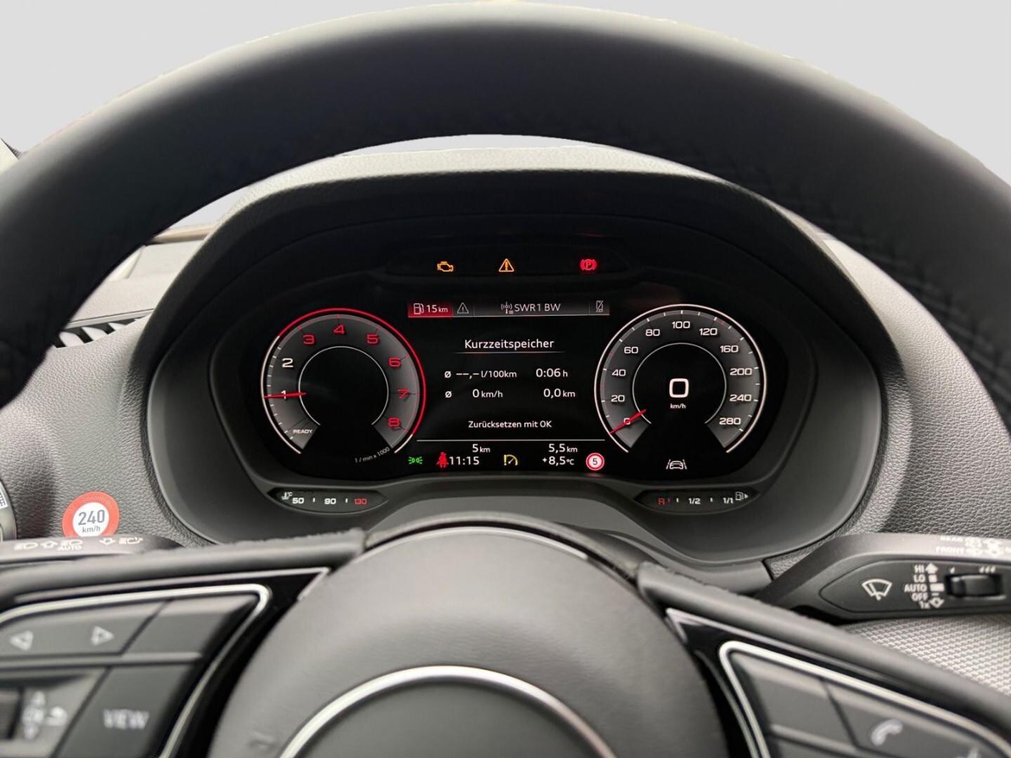 Bild über Audi Q2 advanced 30 TFSI Schaltgetriebe - für weitere Informationen kontaktieren Sie den Audi Partner