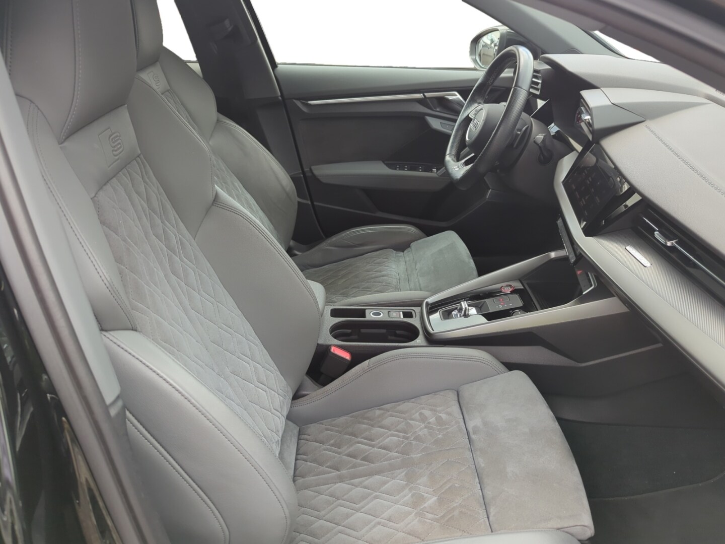 Image about Audi S3 Sportback S3 Sportback TFSI 228(310) kW(PS) S tronic